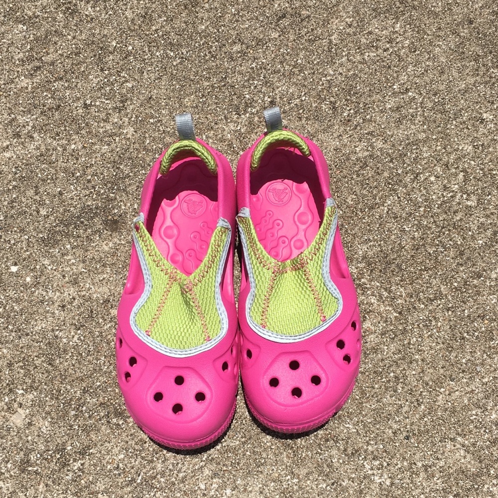 Crocs girl’s water shoes